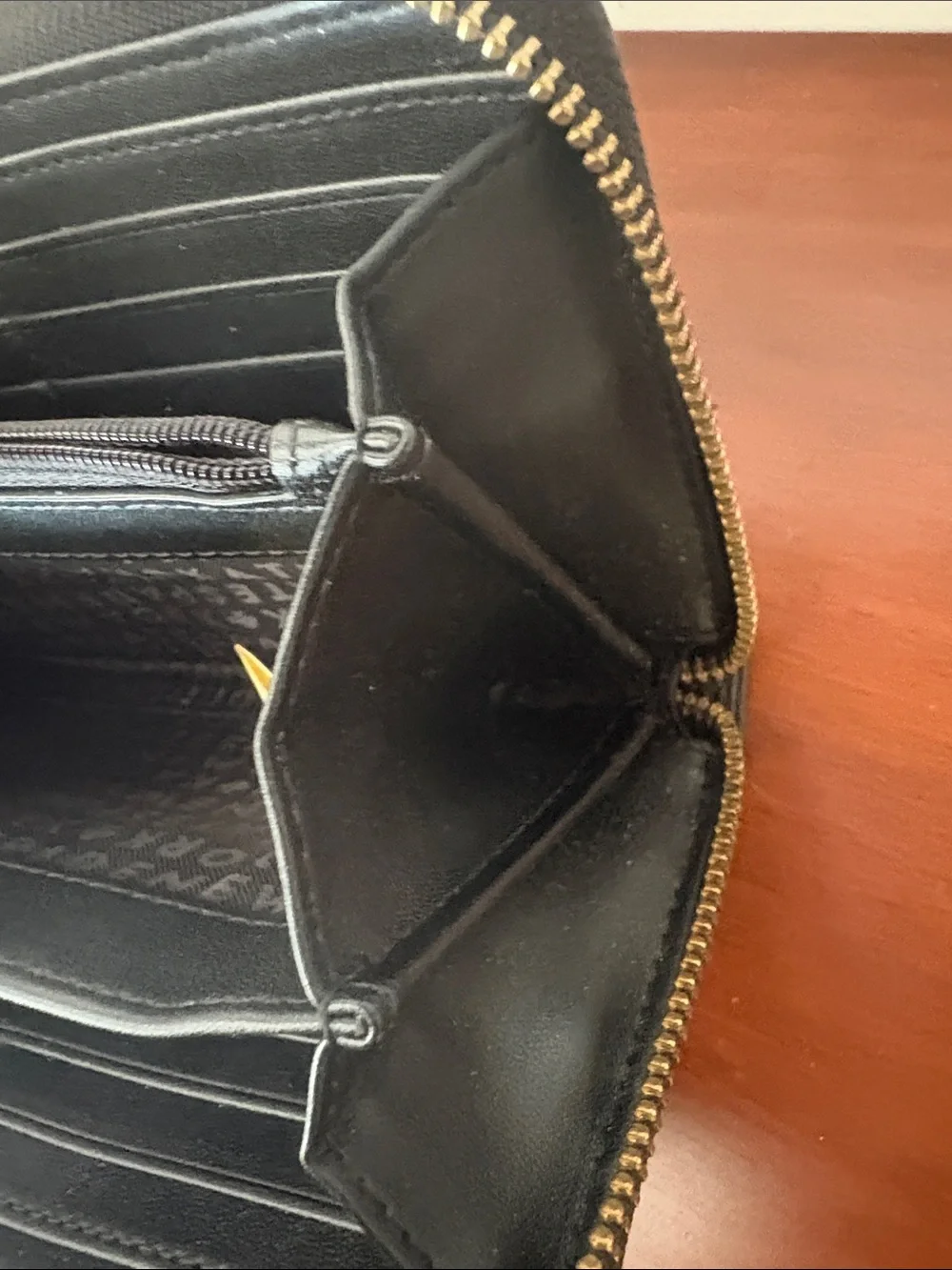 Kate Spade NY Laurel Way Neda Black soft Leather Zip Continental Wallet